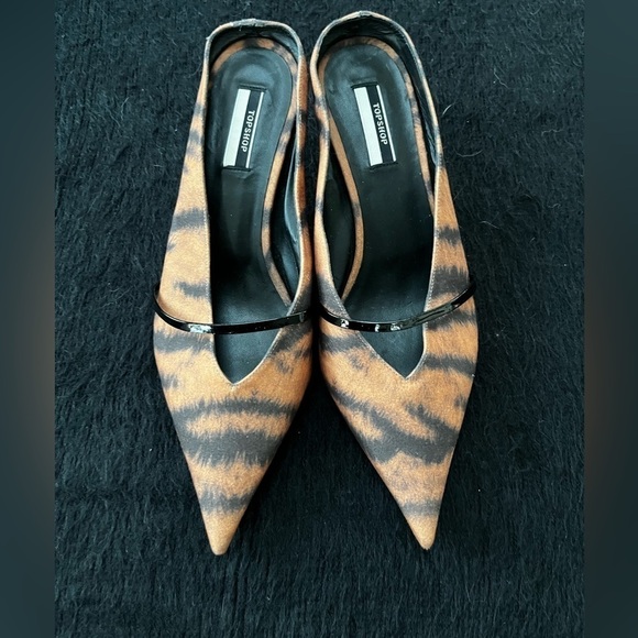TopShop Animal Print Pointed Chunky Heels size 40 - Picture 1 of 5